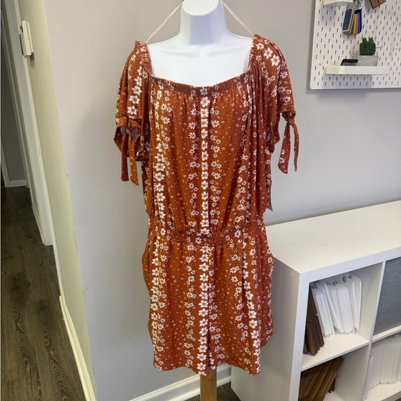 Derek Heart Pants - NWT Derek Heart rust orange off-the-shoulder floral print romper Size 3X